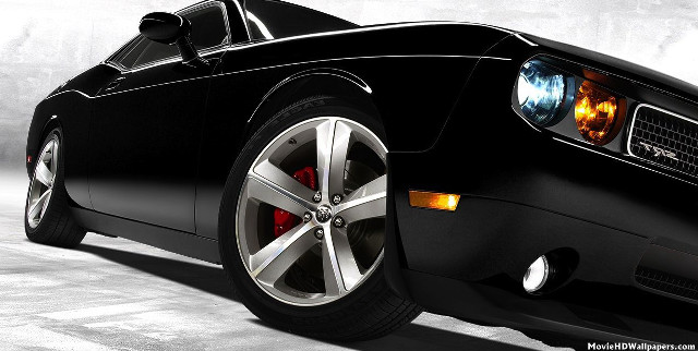 Black car red brakelight front free wallpaper - medium preview image