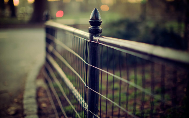 Fence post top street background free wallpaper - medium preview image