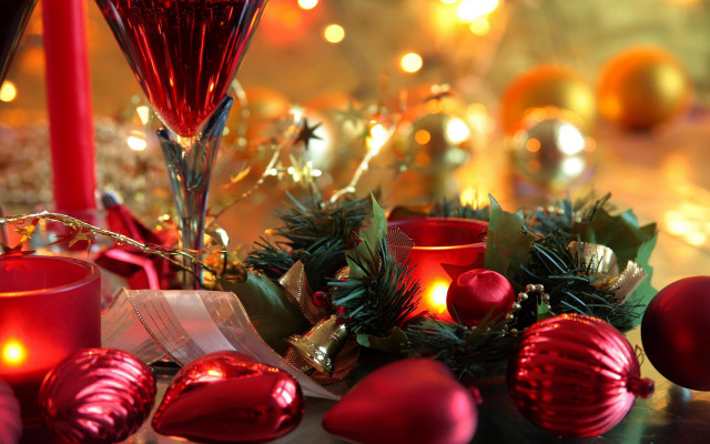 Red candles christmas decorations wine free wallpaper - medium preview image