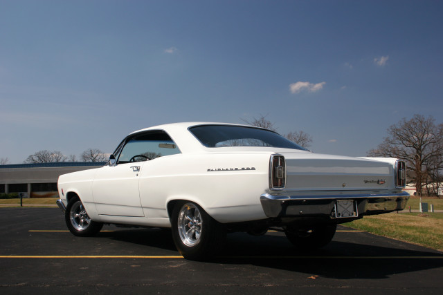 White car parking lot building #10 free wallpaper - medium preview image