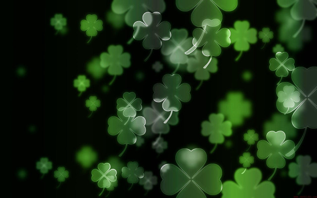 Green shamrocks hearts black background free wallpaper - medium preview image