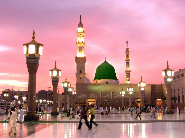 Green dome cityscape bridge sunset free wallpaper - medium preview image