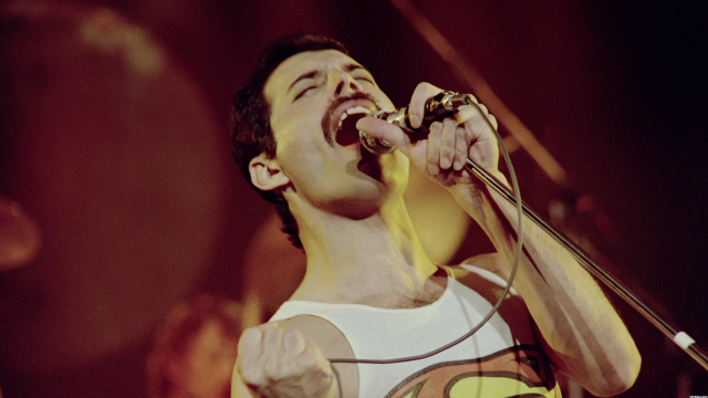 Man singing microphone symbolism vfx free wallpaper - medium preview image