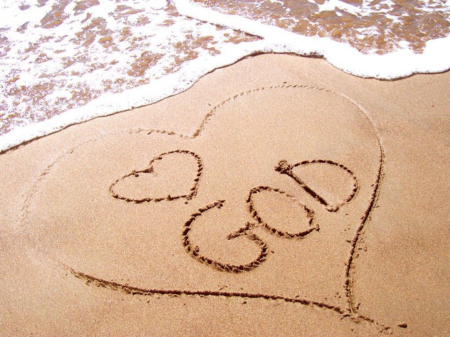 Heart drawn sand beach love free wallpaper - medium preview image