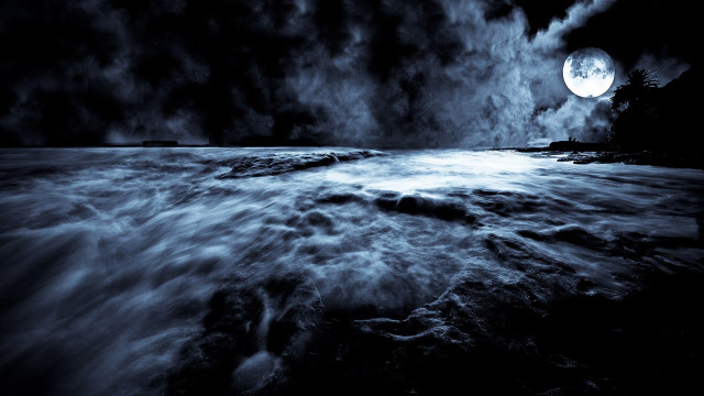 Full moon ocean waves night free wallpaper - medium preview image