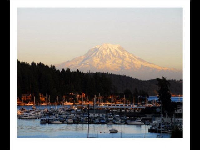 Mountain boats marina water distance free wallpaper - medium preview image