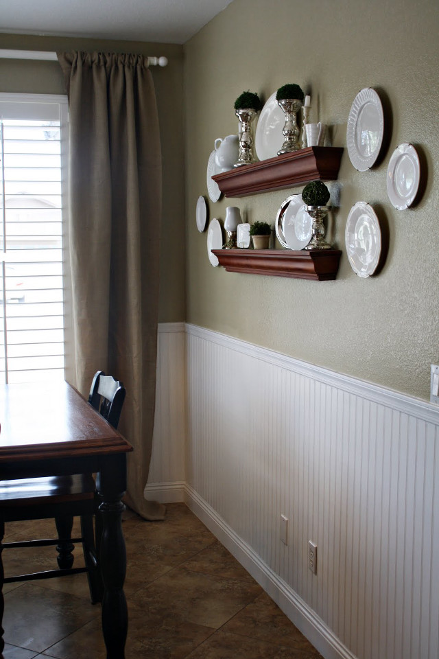 Dining room plates wall table free wallpaper - medium preview image