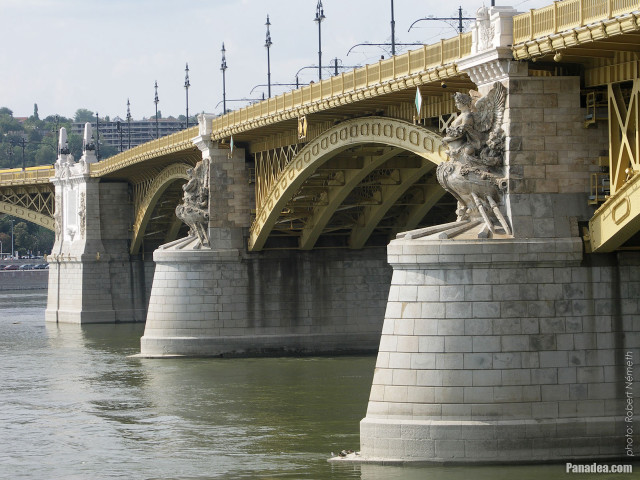 Bridge statue viennese actionism matte free wallpaper - medium preview image