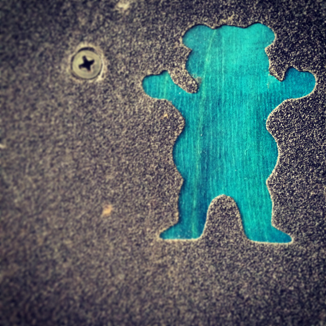 Blue teddy bear button buttonhole free wallpaper - medium preview image