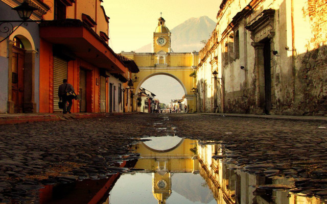 Street clock tower puddle water free wallpaper - medium preview image