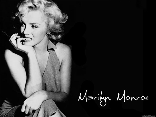 Marilyn monroe smoking cigarette black free wallpaper - medium preview image