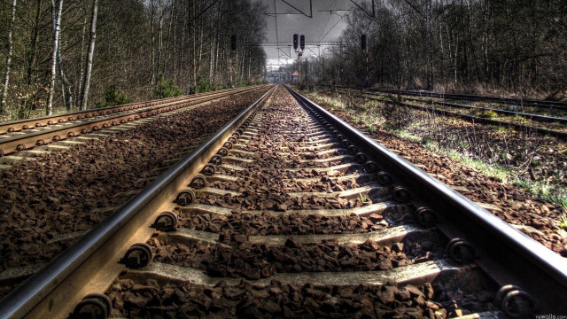 Train track coming sky clouds free wallpaper - medium preview image