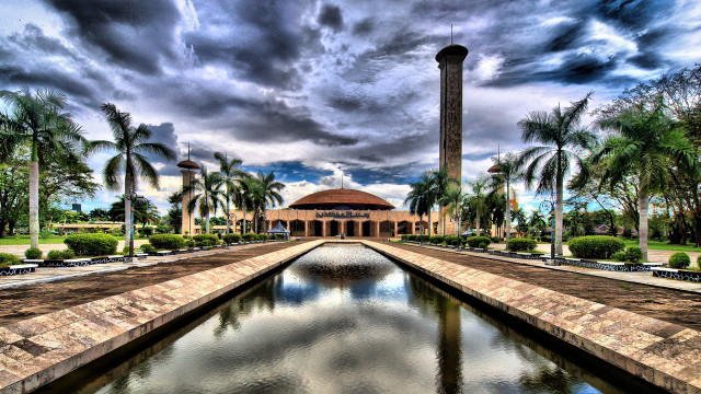 Large building tower pond cloudy free wallpaper - medium preview image