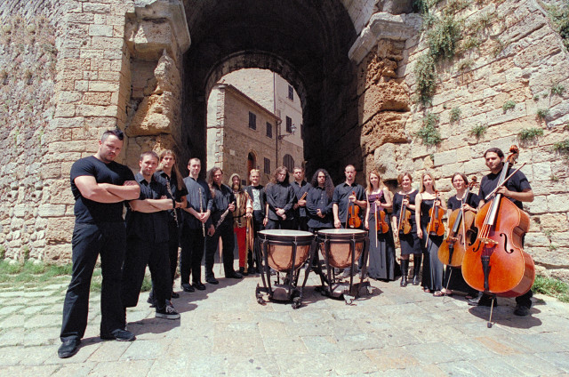 People tunnel musical instruments group free wallpaper - medium preview image