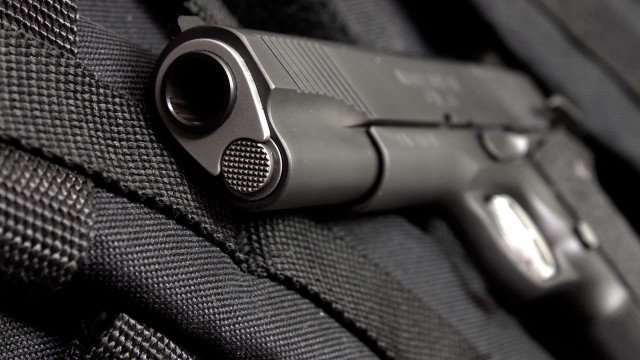 Gun backpack black handle side free wallpaper - medium preview image