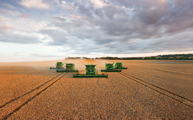 Large field farm equipment cloudy free wallpaper - medium preview image