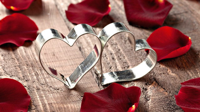 Hearts wooden table rose petals #2 free wallpaper - medium preview image