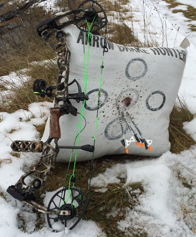 Pillow tools snow rope skis free wallpaper - medium preview image