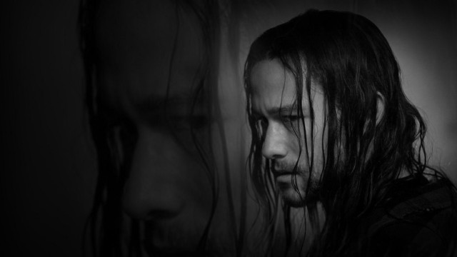 Man long hair woman mirror free wallpaper - medium preview image