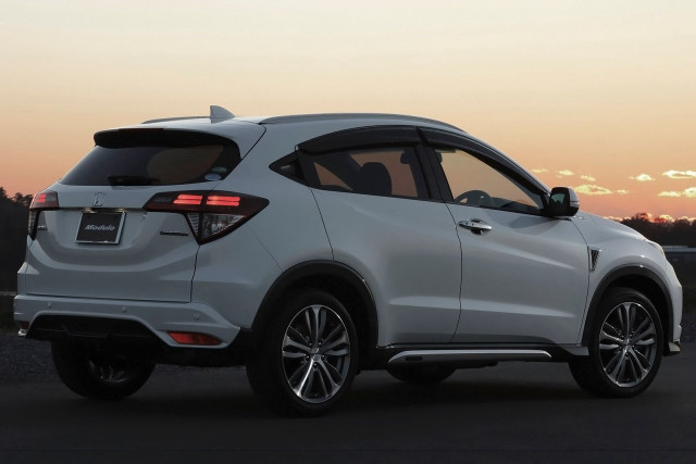 White suv sunset road person free wallpaper - medium preview image