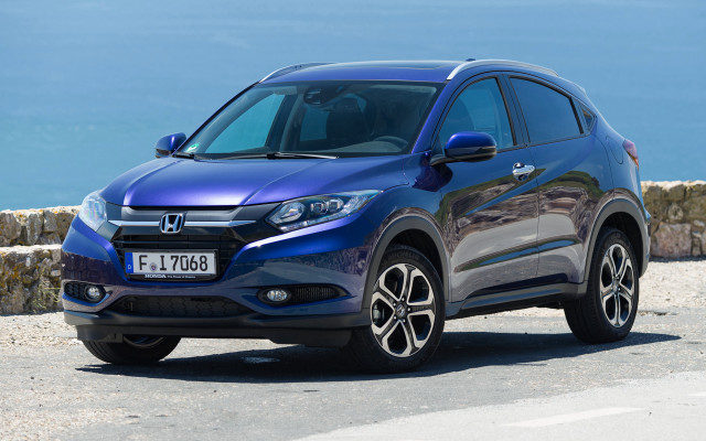 Blue honda crv road water free wallpaper - medium preview image