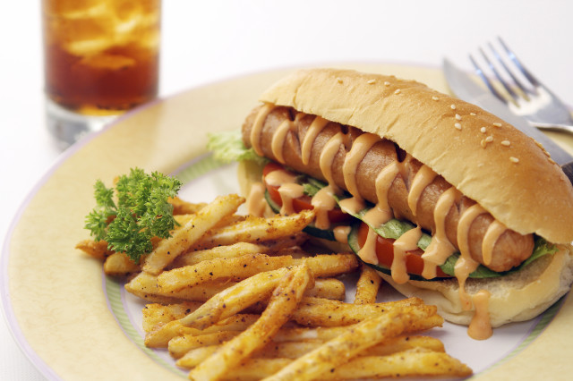 Sandwich french fries plate fork free wallpaper - medium preview image