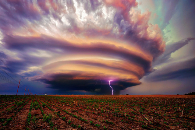 Cloud lightning field crops distant free wallpaper - medium preview image