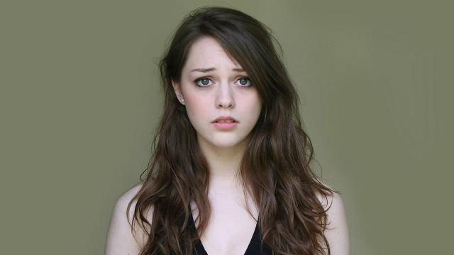 Woman longhair blacktop greenbackground portrait free wallpaper - medium preview image