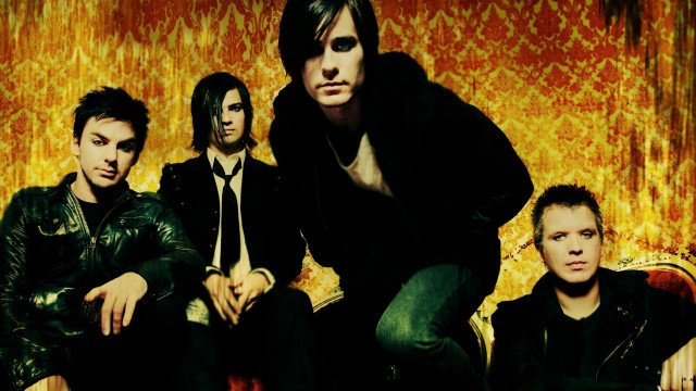 Men couch gold background group free wallpaper - medium preview image