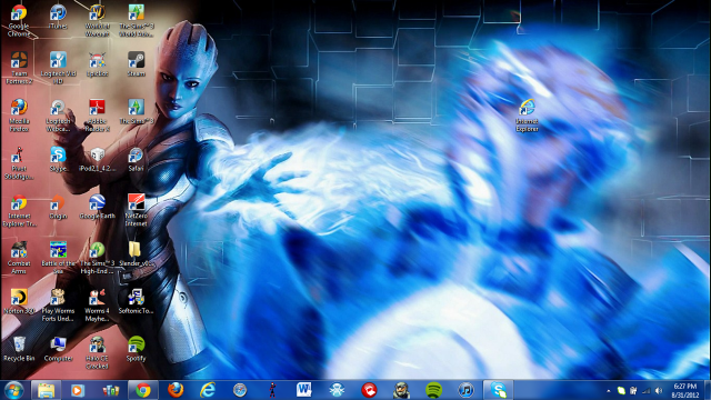 Desktop computer blue white character free wallpaper - medium preview image