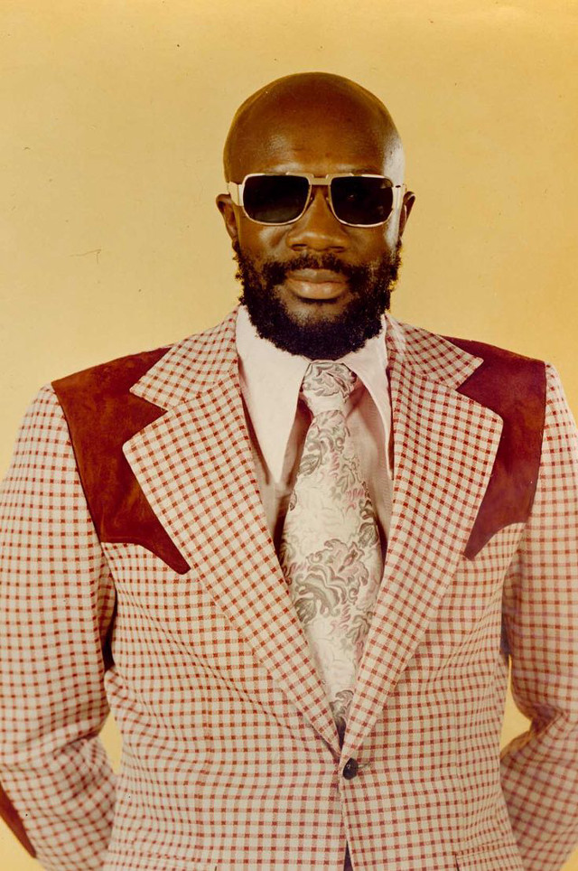 Man suit tie sunglasses beard free wallpaper - medium preview image