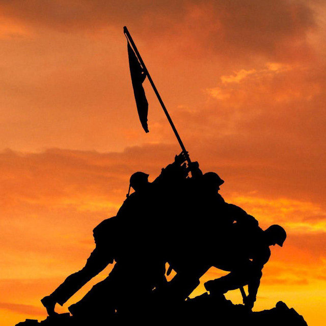 Silhouette soldiers raising flag hill free wallpaper - medium preview image