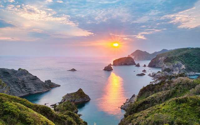 Sunset water mountain background reflection free wallpaper - medium preview image