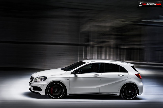 White car night blur black free wallpaper - medium preview image