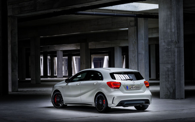 White car parking garage building free wallpaper - medium preview image