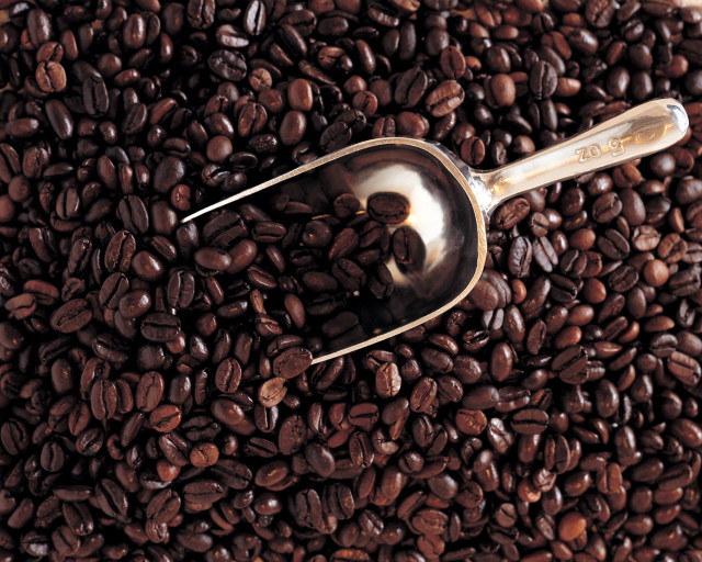 Spoon coffee beans spoon middle free wallpaper - medium preview image
