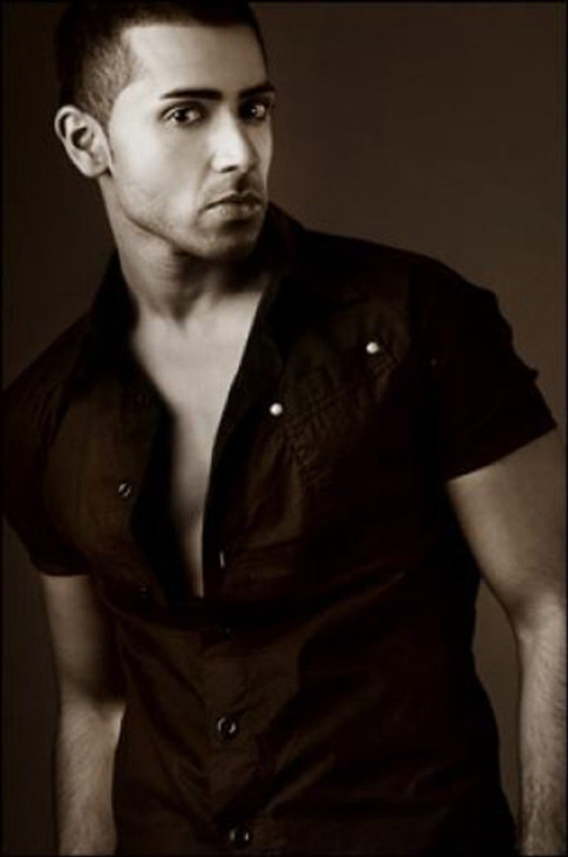 Man shirt posing picture shirt free wallpaper - medium preview image