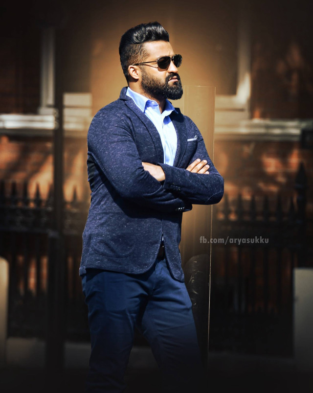 Man beard glasses fence arms free wallpaper - medium preview image