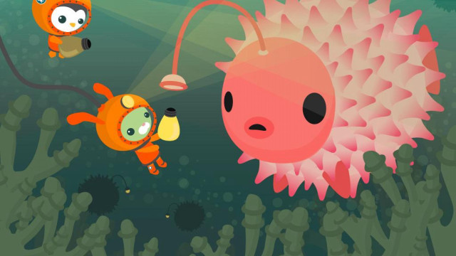 Cartoon fish light fish swimming free wallpaper - medium preview image