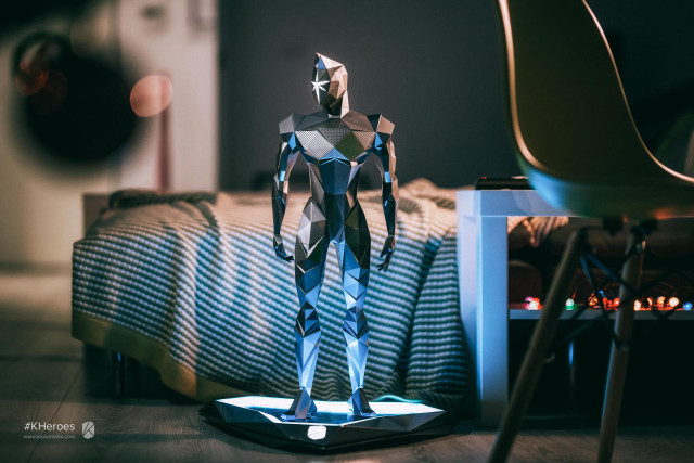 Small metal figure table room free wallpaper - medium preview image