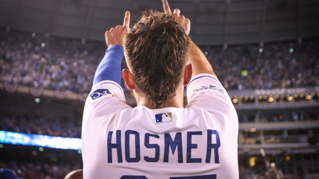 Baseball player hands in air free wallpaper - medium preview image