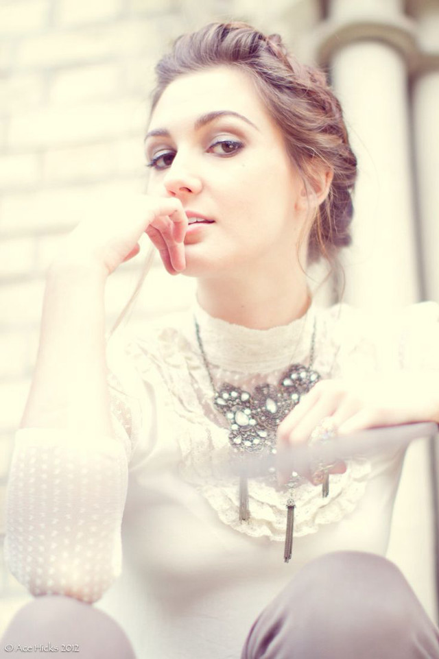 Woman bench hand mouth necklace free wallpaper - medium preview image