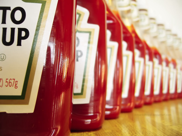 Ketchup bottles table sign up free wallpaper - medium preview image