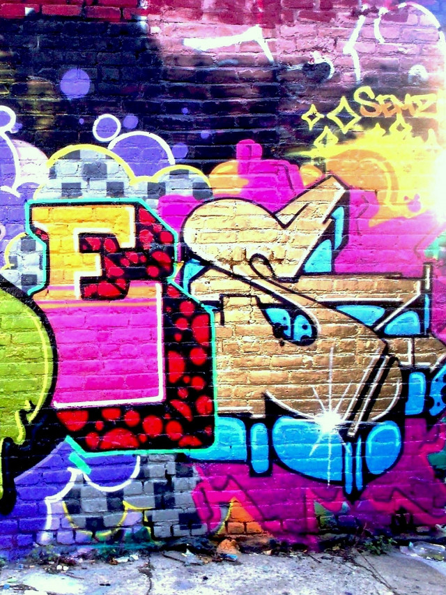 Graffiti wall clock person cellphone free wallpaper - medium preview image