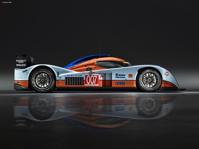 Race car studio black background free wallpaper - medium preview image