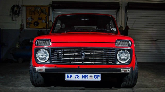Red truck garage door open free wallpaper - medium preview image