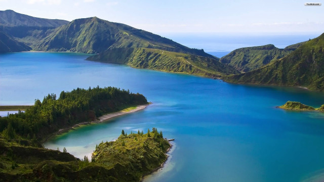 Lake mountains trees blue sky #48 free wallpaper - medium preview image