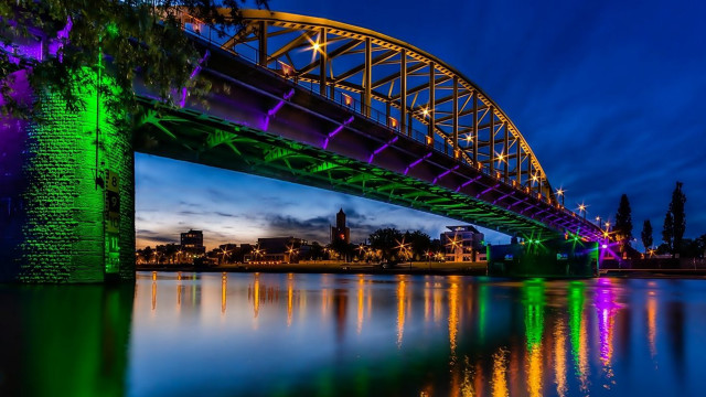 Bridge water night lights city #17 free wallpaper - medium preview image