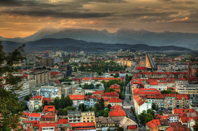 City mountains cloudy sky red free wallpaper - medium preview image