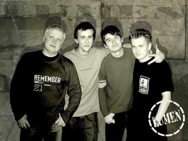 Men graffiti wall group standing #2 free wallpaper - medium preview image
